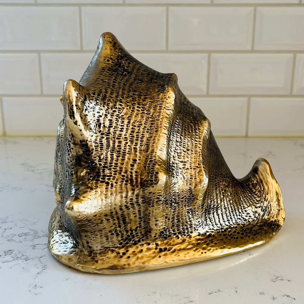 Place & Time Large Ceramic Conch Shell Gold - Picture 6 of 15